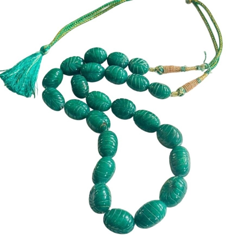 VTG Green Emerald Gemstone Necklace beaded Carved Large Oval Beads 148g
